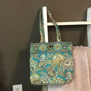 Vera Bradley tote bag